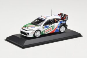 Ford Focus RS WRC #7 M. Martin / M. Park Winner Rally Catalunya 2004 Minichamps 1:43 400048497 Kov – obrázek 2 z 4