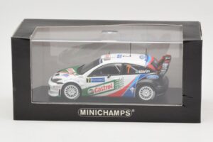 Ford Focus RS WRC #7 M. Martin / M. Park Winner Rally Catalunya 2004 Minichamps 1:43 400048497 Kov – obrázek 4 z 4