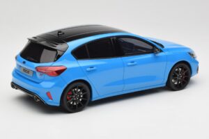 Ford Focus ST Edition Mk4 Azure Blue Otto 1:18 OT1186 Pryskyřice – obrázek 2 z 6