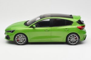 Ford Focus ST Mk4 Zelený MCG 1:18 MCG18452 Kov – obrázek 3 z 6