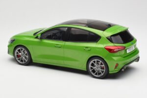 Ford Focus ST Mk4 Zelený MCG 1:18 MCG18452 Kov – obrázek 5 z 6