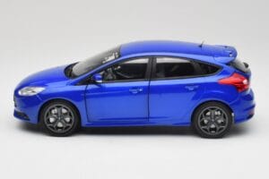 Ford Focus ST Mk2 Blue Metallic Minichamps 1:18 110082001 Kov – obrázek 4 z 8