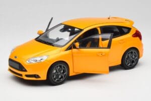 Ford Focus ST Mk2 Tangerine Scream Minichamps 1:18 110082005 Kov – obrázek 2 z 8