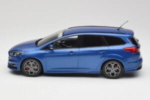 Ford Focus ST Turnier Mk3 Modrý MCG 1:18 MCG18465 Kov – obrázek 3 z 6