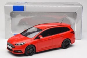 Ford Focus ST Turnier Mk3 Race Red MCG 1:18 MCG18466 Kov – obrázek 6 z 6