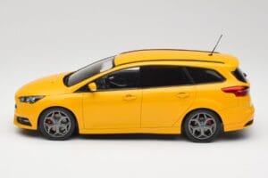 Ford Focus ST Turnier Mk3 Žlutý MCG 1:18 MCG18464 Kov – obrázek 3 z 6