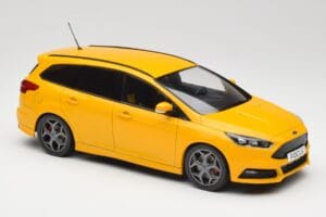 Ford Focus ST Turnier Mk3 Žlutý MCG 1:18 MCG18464 Kov – obrázek 4 z 6