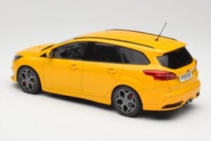 Ford Focus ST Turnier Mk3 Žlutý MCG 1:18 MCG18464 Kov – obrázek 5 z 6