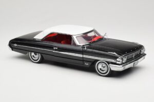 Ford Galaxie 500 Černý Sun Star 1:18 1442 Kov – obrázek 6 z 8