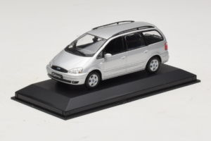 Ford Galaxy Mk2 Stříbrný Minichamps 1:43 GALAXY001 Kov – obrázek 2 z 4