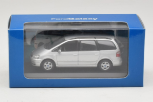 Ford Galaxy Mk2 Stříbrný Minichamps 1:43 GALAXY001 Kov – obrázek 4 z 4