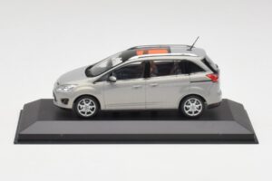 Ford Grand C-Max Mk2 Šedý Metalíza Minichamps 1:43 400089101 Kov