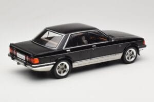 Ford Granada Mk2 2.8 Injection Gray Metallic MCG 1:18 MCG18536 Kov – obrázek 2 z 6