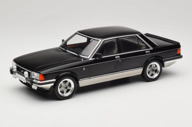 Ford Granada Mk2 2.8 Injection Gray Metallic MCG 1:18 MCG18536 Kov