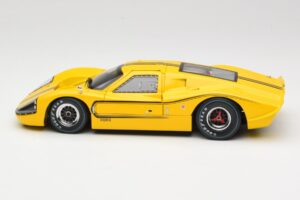 Ford GT40 Mk IV Žlutý 1967 Shelby Collectibles 1:18 31414S Kov – obrázek 4 z 8
