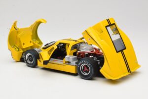 Ford GT40 Mk IV Žlutý 1967 Shelby Collectibles 1:18 31414S Kov – obrázek 5 z 8