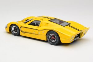 Ford GT40 Mk IV Žlutý 1967 Shelby Collectibles 1:18 31414S Kov – obrázek 7 z 8
