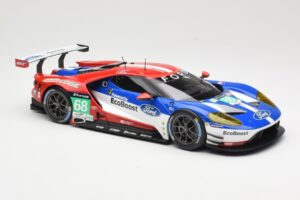 Ford GT GTE #68 D. Muller / J. Hand / S. Bourdais Chip Ganassi Racing LMGTE Pro 24 Hours of Le Mans 2016 Winner Minichamps 1: – obrázek 4 z 6