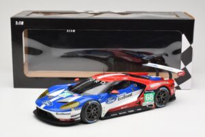 Ford GT GTE #68 D. Muller / J. Hand / S. Bourdais Chip Ganassi Racing LMGTE Pro 24 Hours of Le Mans 2016 Winner Minichamps 1: – obrázek 6 z 6