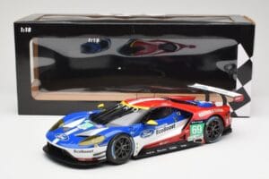 Ford GT GTE Chip Ganassi USA #69 R. Briscoe / R. Westbrook / S. Dixon 24 Hours of Le Mans 2016 Minichamps 1:18 155168669 Kov – obrázek 6 z 6