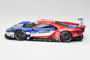 Ford GT #68 D. Muller / J. Hand / S. Bourdais LMGTE Pro Winner 24 Hours of Le Mans 2016 Minichamps 1:18 4012138143098 Kov – obrázek 3 z 6