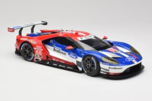 Ford GT #68 D. Muller / J. Hand / S. Bourdais LMGTE Pro Winner 24 Hours of Le Mans 2016 Minichamps 1:18 4012138143098 Kov – obrázek 4 z 6