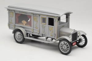 Ford Model T Zdobený Řezaný Pohřební Vůz Precision Miniatures 1:18 PMSC-07G Kov – obrázek 6 z 8