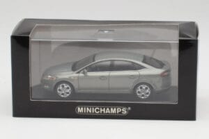 Ford Mondeo Mk3 Sedan Šedý Metallic Minichamps 1:43 IND403086003 Kov – obrázek 4 z 4