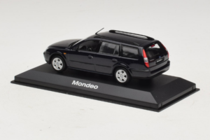 Ford Mondeo Mk3 Touring Černý Minichamps 1:43 MONDEO003 Kov – obrázek 3 z 4
