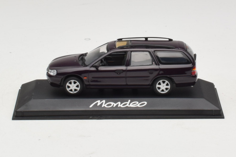Ford Mondeo Mk1 Turnier Dark Blue Metallic Minichamps 1:43 43306312 Kov