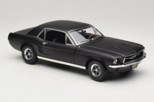 Ford Mustang Creed Movie GreenLight 1:18 13611 Kov – obrázek 6 z 8