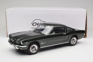 Ford Mustang Fastback Ivy Green Otto 1:12 G079 Pryskyřice – obrázek 6 z 6