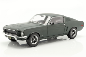 Ford Mustang Fastback Satin Green Metallic Norev 1:12 122702 Kov