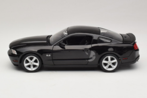 Ford Mustang GT Černý Drive Movie GreenLight 1:18 13609 Kov – obrázek 4 z 8