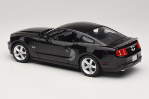 Ford Mustang GT Černý Drive Movie GreenLight 1:18 13609 Kov – obrázek 7 z 8