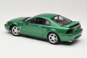Ford Mustang GT SN95 Zelený Maisto 1:18 50326 Kov – obrázek 7 z 8