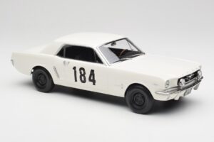 Ford Mustang Hardtop #184 B. Neyret / J. Terramorsi Rally Monte Carlo 1965 Norev 1:18 182801 Kov – obrázek 4 z 6
