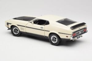 Ford Mustang Mach 1 Bílý Sun Star 1:18 3602 Kov – obrázek 7 z 8