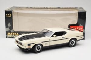 Ford Mustang Mach 1 Bílý Sun Star 1:18 3602 Kov – obrázek 8 z 8