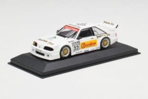Ford Mustang #33 Team Ruch G. Ruch DTM 1993 Minichamps 1:43 430938333 Kov – obrázek 2 z 4