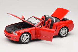 Ford Mustang S197 GT Kabriolet Červený Beanstalk Group 1:18 FOR10016R Kov – obrázek 2 z 8