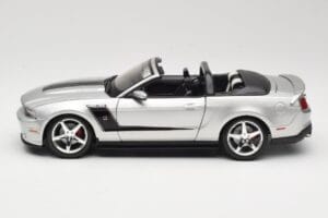 Ford Mustang S197 Roush 427R Kabriolet Stříbrný Maisto 1:18 31669 Kov – obrázek 4 z 8