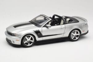 Ford Mustang S197 Roush 427R Kabriolet Stříbrný Maisto 1:18 31669 Kov