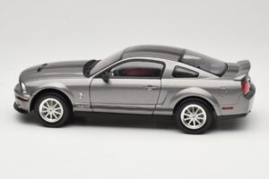 Ford Mustang S197 Shelby GT500 40th Anniversary Šedý Shelby Collectibles 1:18 DC075005 Kov – obrázek 4 z 8