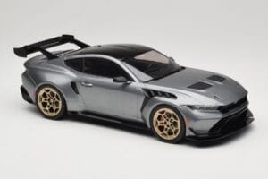 Ford Mustang S650 GTD Metallic Grey IXO 1:18 MCG18576 Kov – obrázek 4 z 6