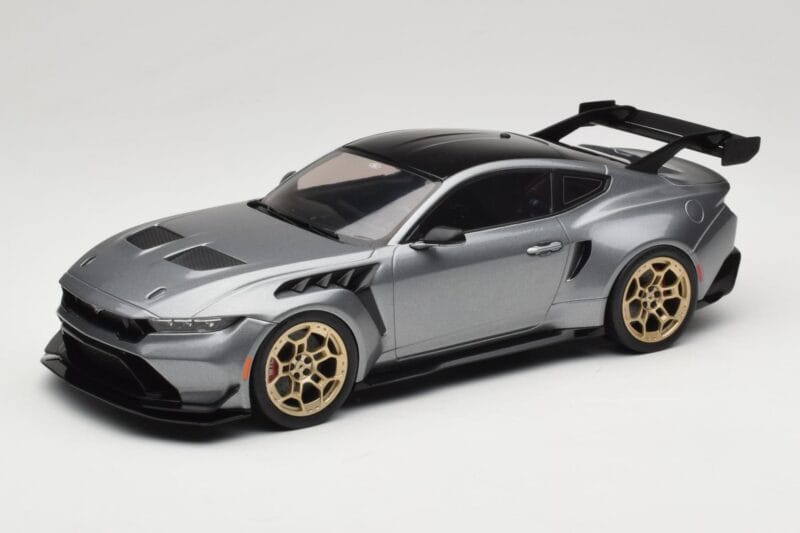 Ford Mustang S650 GTD Metallic Grey IXO 1:18 MCG18576 Kov
