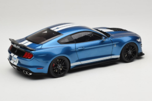 Ford Mustang Shelby GT500 S550 Atlas Blue Metallic IXO 1:18 18RDC244-FO Kov – obrázek 3 z 8