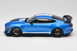 Ford Mustang Shelby GT500 S550 Modrý GT Spirit 1:18 GT268 Pryskyřice – obrázek 3 z 6