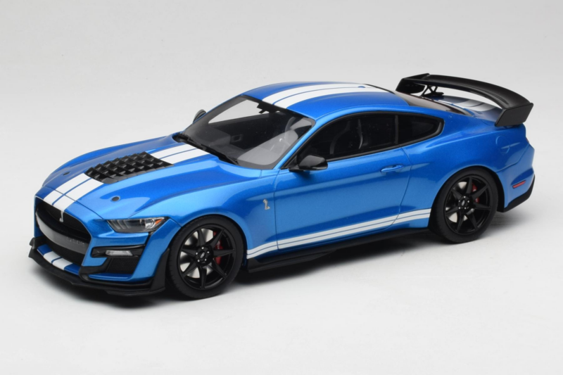 Ford Mustang Shelby GT500 S550 Modrý GT Spirit 1:18 GT268 Pryskyřice