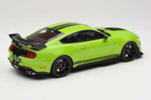 Ford Mustang Shelby GT500 S550 Zelený GT Spirit 1:18 GT803 Pryskyřice – obrázek 2 z 6